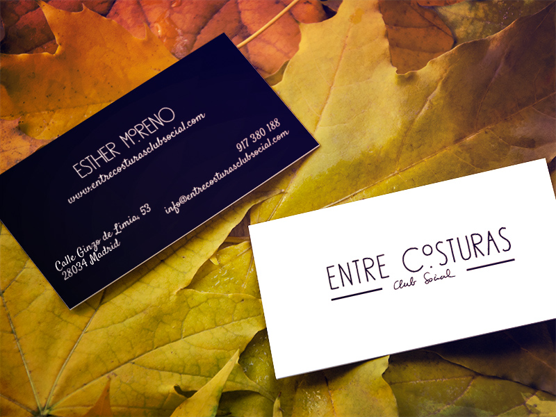 Mock up de tarjeta diseño, producción y creatividad por publicidad supra.