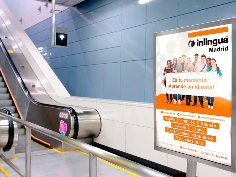 Mock up de marquesina publicidad en medios producción y diseñado por publicidad supra en un lateral de un bus